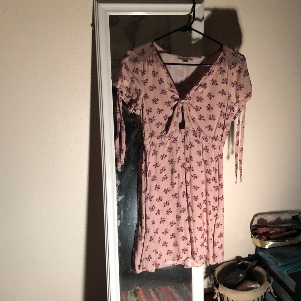 American Eagle floral spring/summer dress